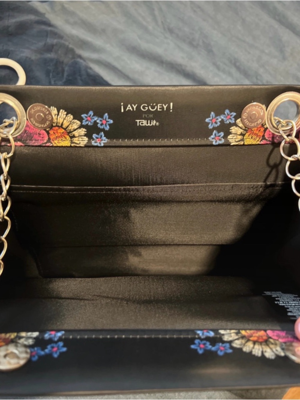 Hummingbird Floral Shoulder Bag - Black - Picture 4 of 7